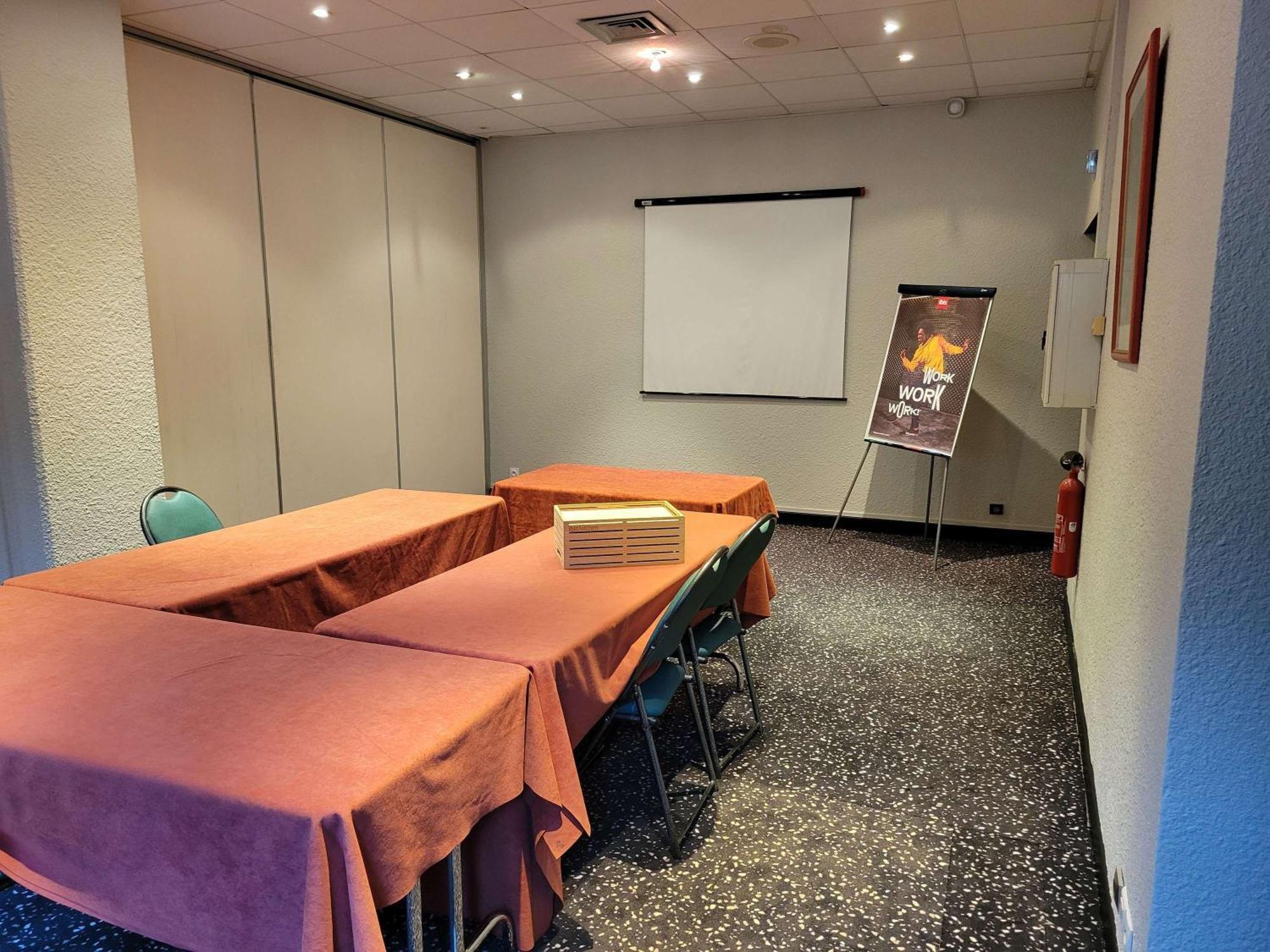 Ibis Châteauroux Exterior photo